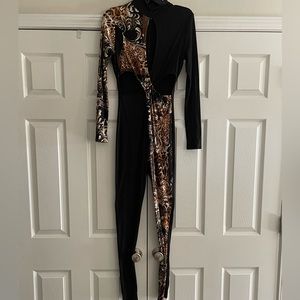 Keep on the heels jumpsuit